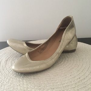 NWOT Mossimo Supply Co. ballet flats